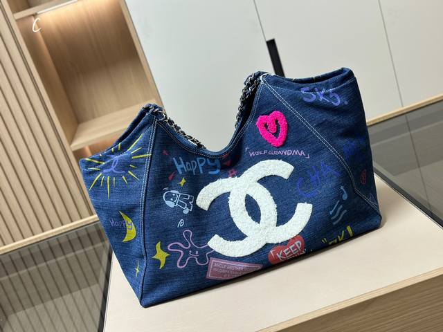 Size 46 33Cm Ddd Ddd 香奈儿23B Hobo 牛仔托特 Ddd 背不腻的哦 Ddd 软软的大包才帅气 Ddd 质感满满还不失高级感 甜酷都合