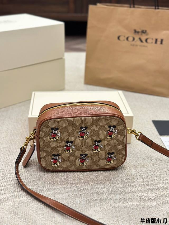 史努比联名 Ddd Coach Dempsey相机包女包斜挎包 Ddd Coach 蔻驰 Camera Bag 2023相机包horse And Carriag