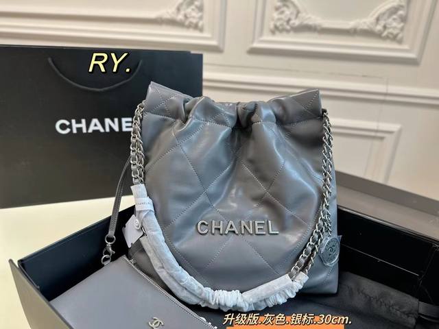 中号 折叠盒 Ddd Size 30 30 Ddd Chanel香奈儿升级版垃圾袋 Ddd 升级款手感超级好 Ddd 不仅好看实用 单肩斜挎都 Ddd 随性又时