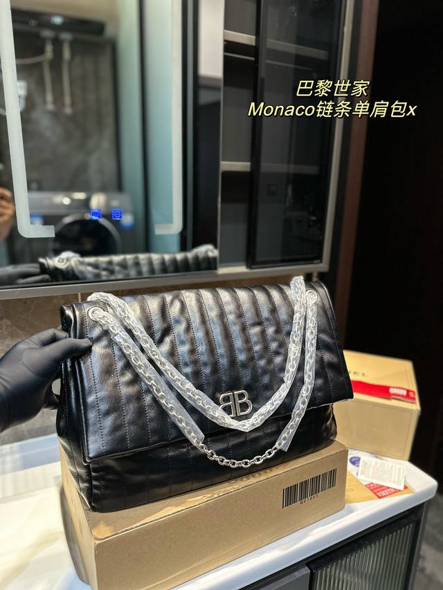 Blcg新品 Monaco衍缝系列 黑银配色翻盖包包 Ddd Blcg 链条包 新品 Monaco衍缝系列 Ddd 黑银配色 翻盖链条包包 Ddd 超软小牛皮包