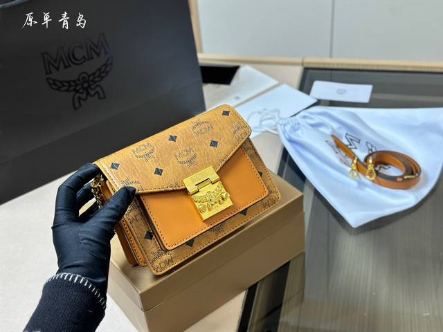 配盒 Ddd Size 18x13Cm Ddd Mcm 原单风琴包 Ddd 青岛 原单 Ddd 复刻版 一模一样哦 Ddd Patricia的经典重现 Ddd