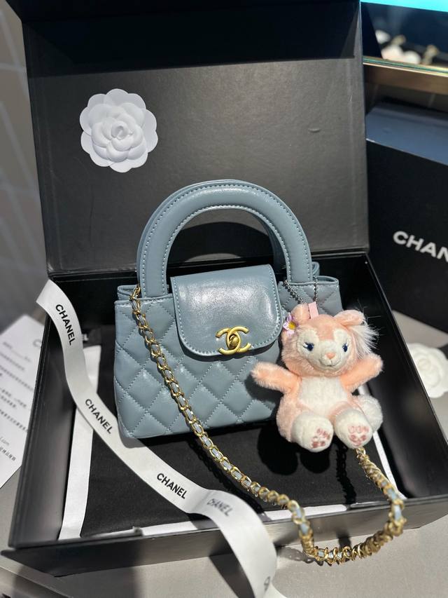 送玲娜贝尔 折叠礼盒包装 Ddd Chanel 23新款kelly链条包 Ddd 23K最火的一款 Ddd 尺寸 22Cm Ddd