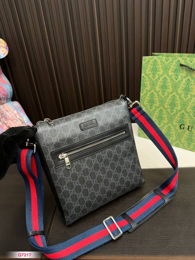 Gucci 酷奇公文邮差包 Ddd 可可爱爱 那女通用 Ddd 时髦单品 Ddd Size 24 25Cm Ddd - 点击图像关闭