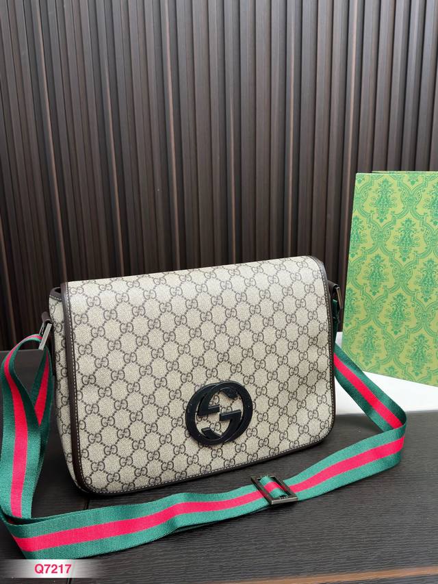 Gucci 酷奇公文邮差包 Ddd 可可爱爱 那女通用 Ddd 时髦单品 Ddd Size 32 23Cm Ddd - 点击图像关闭