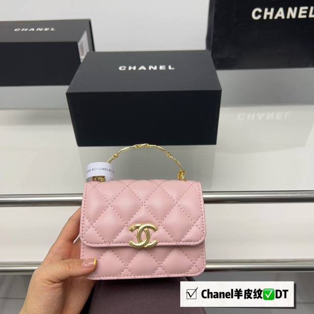 折叠盒 Ddd Chanel 香奈儿 22S 新款 珐琅涂层手柄 小废包 上身后超显气质小巧实用 超级百搭必备单品 尺寸 13x10Cm Ddd