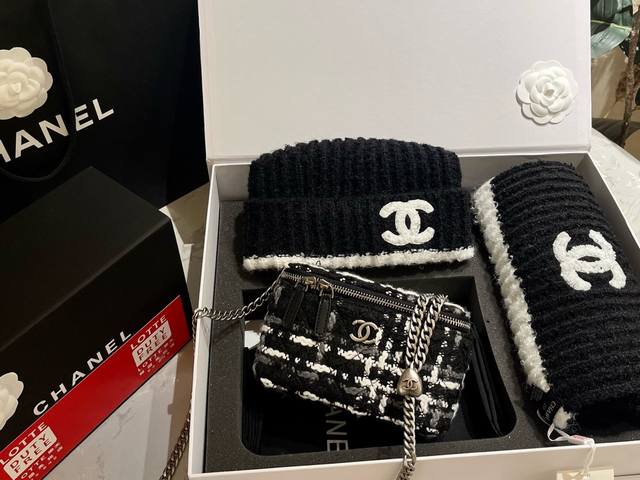 超级套组礼盒 Ddd 粗花呢盒子包 小香羊绒围巾 帽子 Ddd Chanel 23 新品 粗花呢盒子包 超惊艳 Ddd 很惊喜的一只 Ddd 原厂毛呢质感太棒了