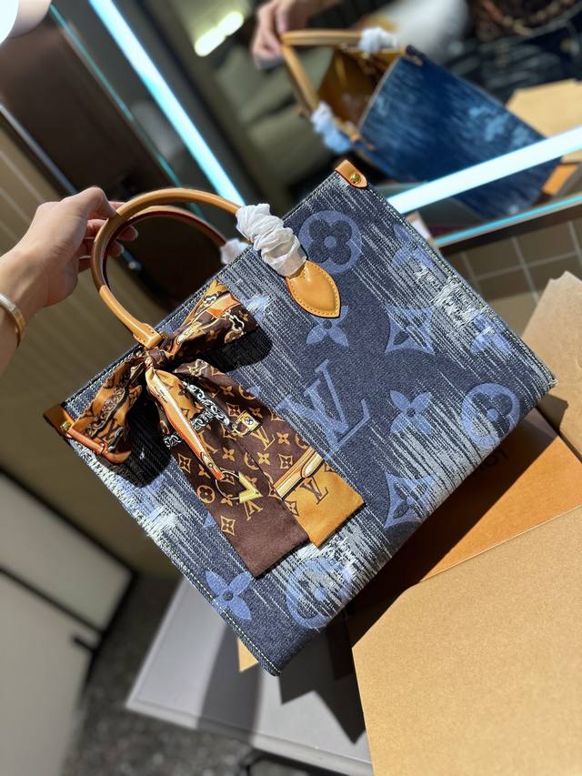 折叠礼盒包装 Ddd Lv 中古牛仔 Onthego妈咪袋 性价比之王这是一款超赞的包型 灵感来自于恶搞lv的街头品牌 曾经的曾经 Louis Vll Litt