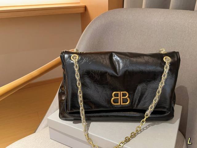 高版本 Ddd Balenciaga巴黎世家 Ddd 23新款monaco黑金链条包 Ddd 尺寸35 26 Ddd 礼盒包装 Ddd