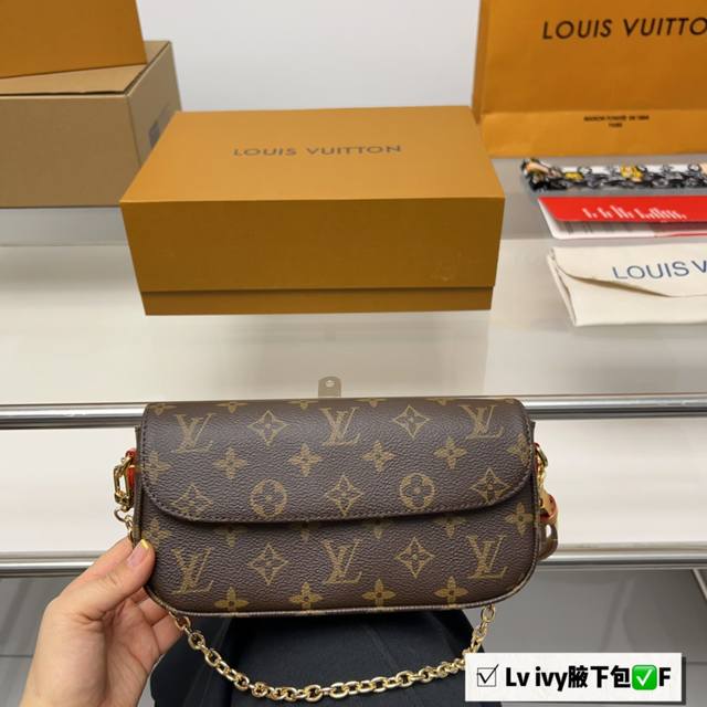 全套包装 Ddd 2023新款 Lv 路易威登 Wallet On Chain Ivy腋下包 麻将包 尺寸22 13Cm Ddd