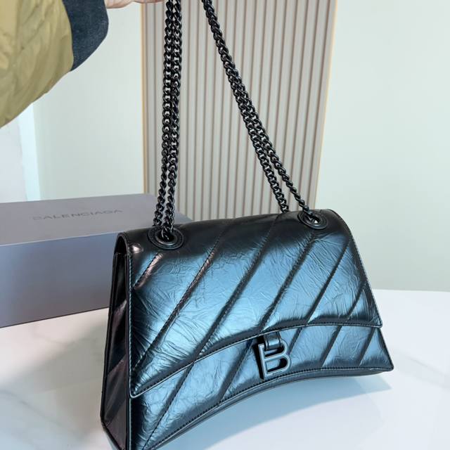 折叠礼盒 Ddd Balenciaga巴黎世家crush女士中号绗缝链条包尺寸30Cm Ddd