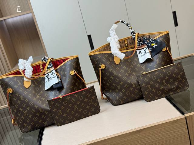 配折叠盒 Size 32*28Cm Lvneverfull 中号购物袋 骨灰级产物 经典到无可复制 最最最经典畅销颜色 有质感 有味道 大家拿到后可以感受下