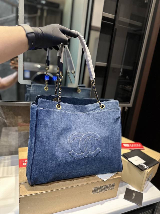 Chanel 牛仔 托特包 时装 休闲 不挑衣服s尺寸42 35Cm