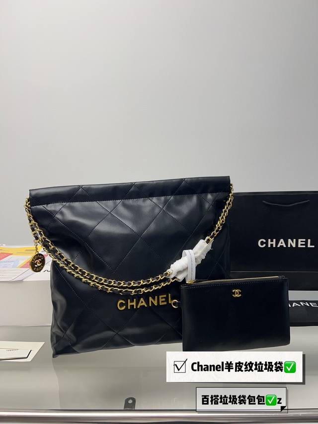 全套包装 Size 39*42Cm Chanel 22Bag 更酷哦 羊皮纹很耐造 高级感拉满 搜索 香奈儿垃圾袋