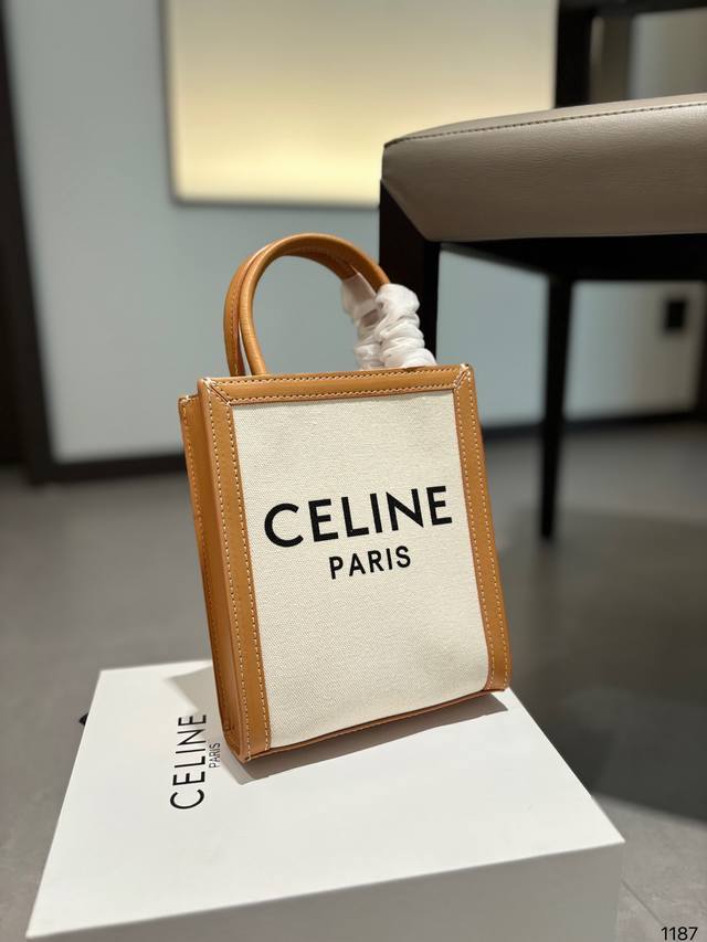 Celine赛琳 新色cabas Tote Mini帆布拼皮手提袋购物袋单肩斜挎包 Celine 赛琳 Cabas Phantom凯旋门印花tote包 水桶包新