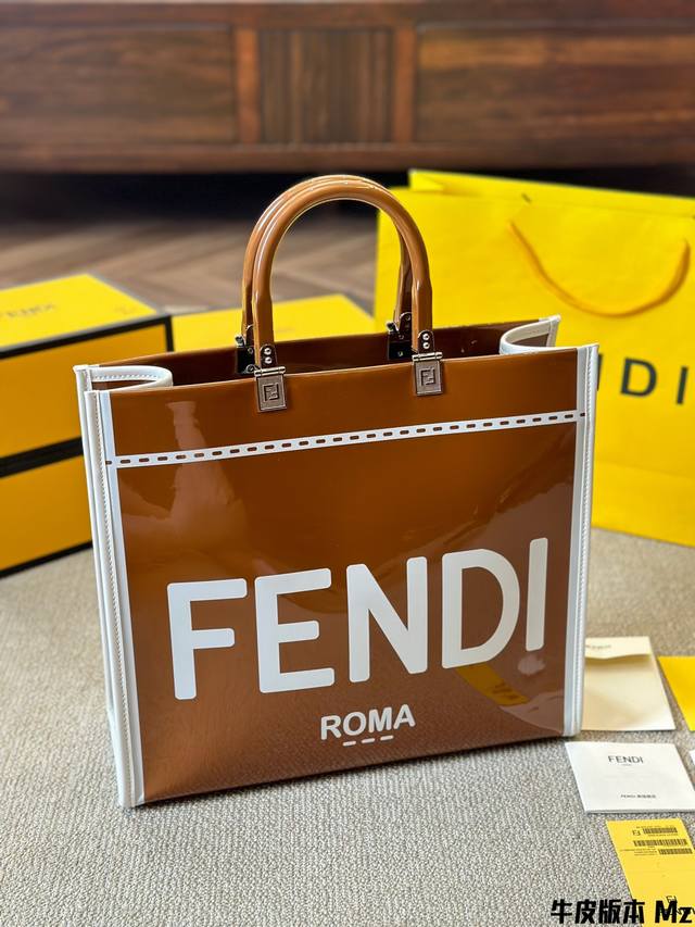 漆皮 尺寸:35 32Cm F家 Fendi Peekabo 购物袋 经典的tote造型 亮片托特包