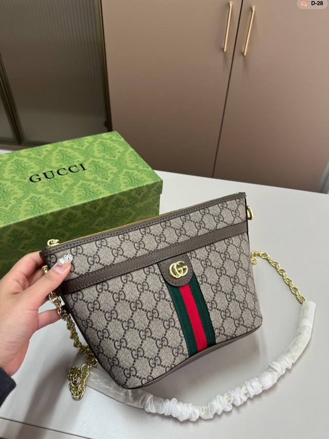 Gucci 酷奇opbidia链条包 Gucci 酷奇原单品质链条包 进口pvc 头层牛皮原单品质 定制专柜鎏金五金搭配经典酷奇条纹实物超级好看 非常经典 百年