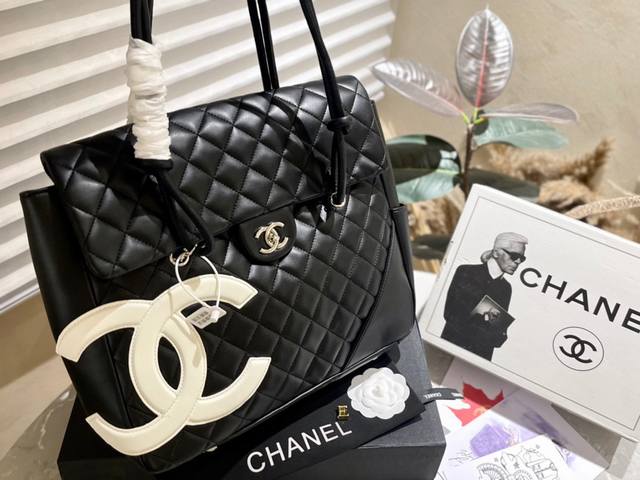 香奈儿 Chanel 中古康鹏tote包 大标logo 手感超级好 原版五金 超级大牌 以华丽高贵的外形成为当下最炙手可热之作人手必备 明星热捧 精匠之作 尺寸