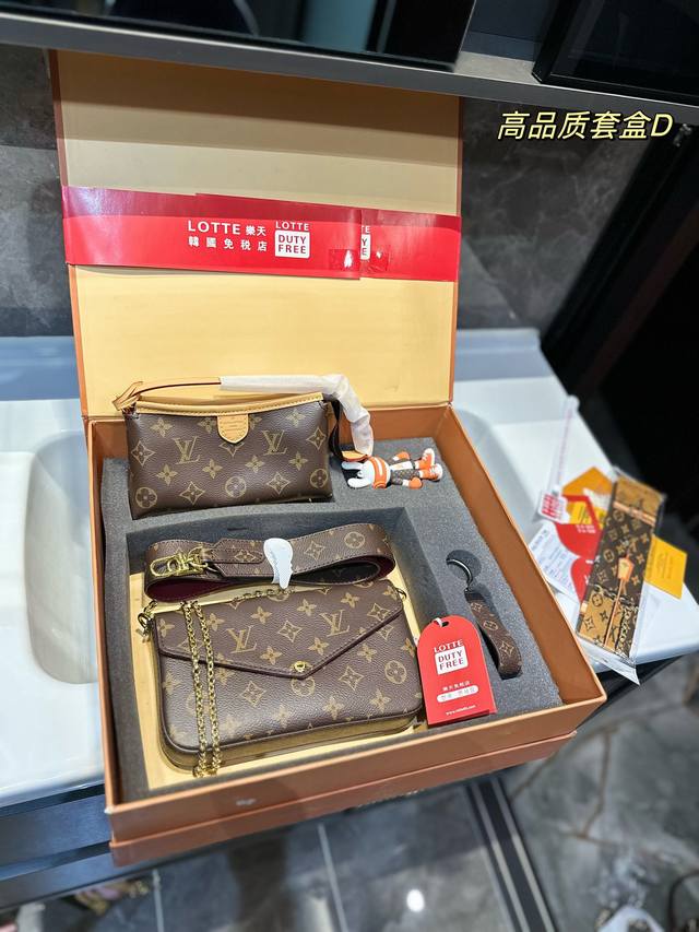 礼盒包装 Lv 路易威登 新款新款女士pochette F licie 可拆卸金属链条包 买一得三的好事再次发生了 这款三合一链条包的设计真是大惊喜 手机 证件