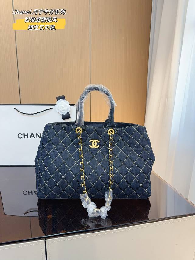 Chanel香奈儿 24S新款 购物袋 牛仔bag 手感超级好 原版五金 超级大牌 以华丽高贵的外形成为当下最炙手可热之作人手必备 明星热捧 精匠之作 尺寸 3