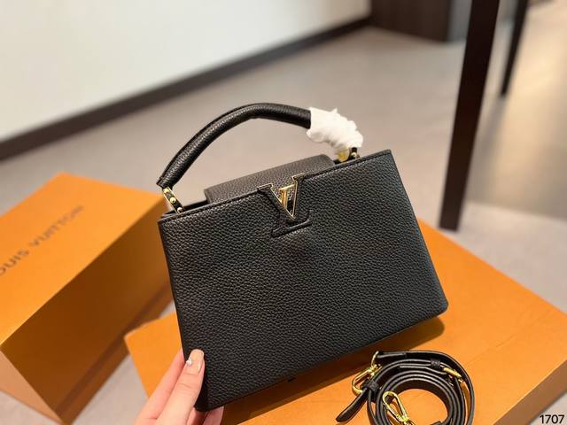 新品 Lv Capucines手袋 清新又舒服 气质又大牌 尺寸28 19