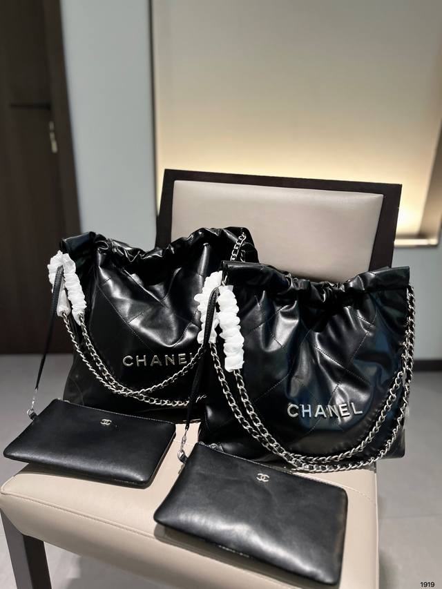 Size 34.35 31.30 Chanel 千呼万唤的22Bag 小号 今年火遍全网的垃圾袋 不多说啦直接上现货 搜索 小香家 垃圾袋