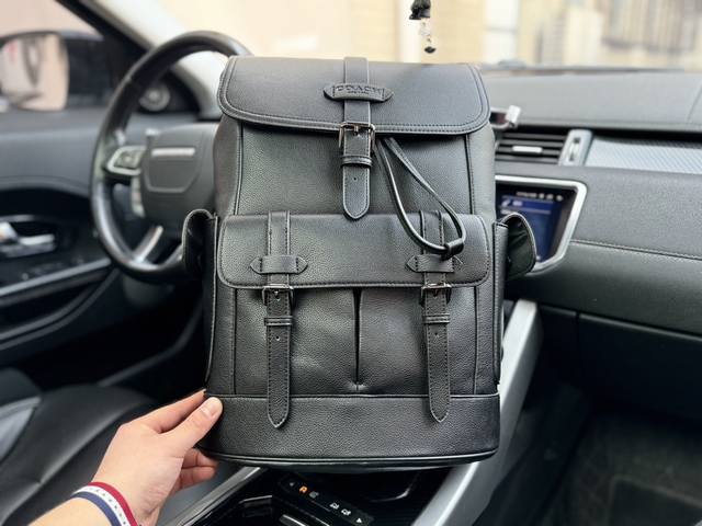 高端货 新款 Coach 蔻驰 双肩包 Coach 蔻驰 Hudson Backpack 32纯色光滑皮革翻盖抽绳闭合双肩包背包书包 男款 大号 黑色 进口原厂