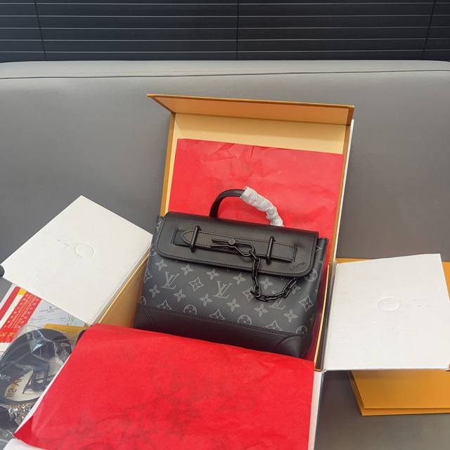 Louisvuitton 路易威登 高货 Steamer手袋 牛皮链条手提包 斜挎单肩公文包 采用精湛镶嵌细工 经典百搭 实物拍摄 原厂原版面料 配送飞机礼盒