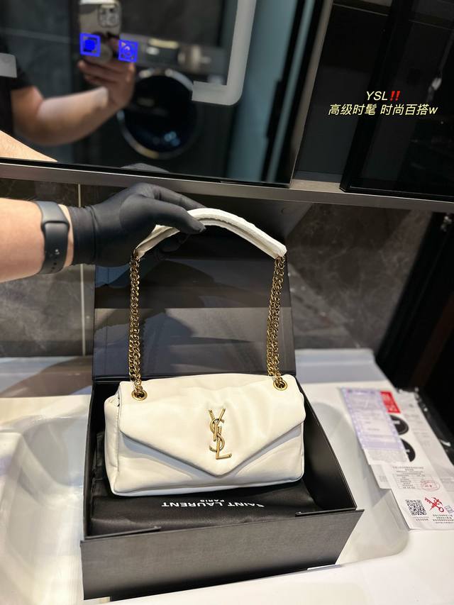 礼盒包装 圣罗兰ysl Calypso链条包 蓬松软糯的触感真的爱了 优雅和时髦 永不过时 尺寸 25