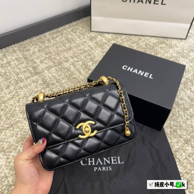 折叠盒 Chanel24C双金珠回归 魅力无敌 专柜双金珠包返场 众所期待的一只高颜值爆款 调节链条可以斜挎 单肩 流浪 手拿各种捏造型 满足各种需求 又美又飒