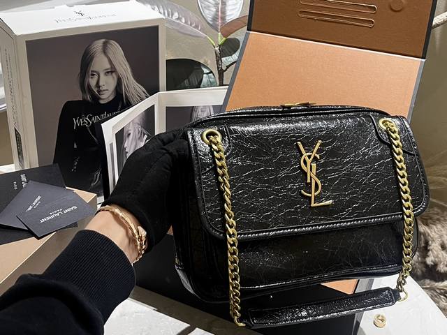 原版皮 折叠礼盒 官网飞机箱 证书 Ysl 新品 Niki 相机包 邮差包 斜挎包 时装 休闲 不挑衣服 尺寸26 20Cm