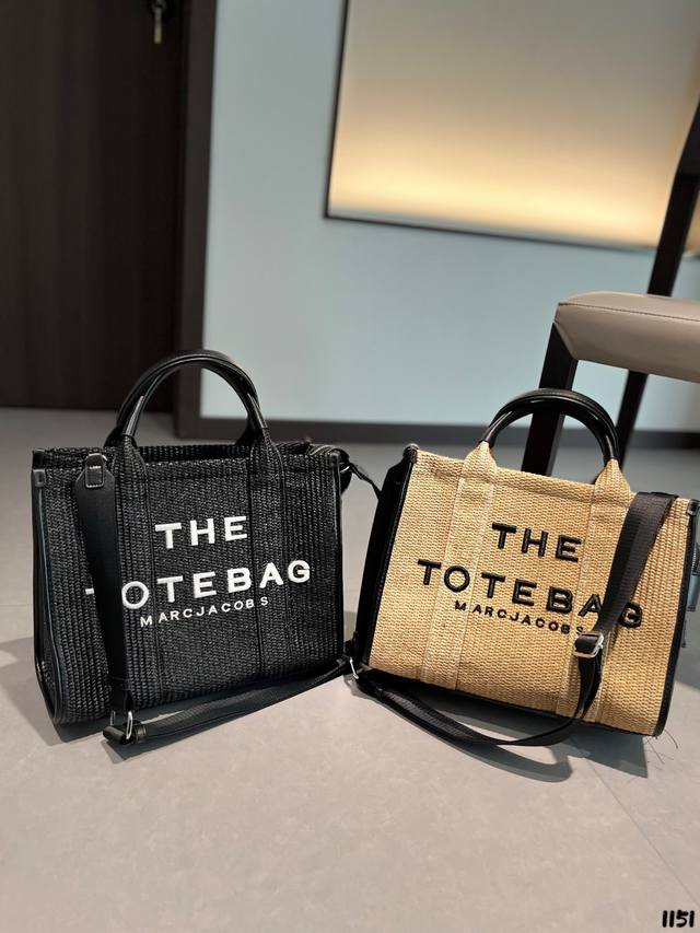 Mj托特包-Marc Jacobs- The Traveler Tote Bag编织托特包 开口处配有拉链开合 更安全市面大多tote都是敞口 舒适轻巧 配有可