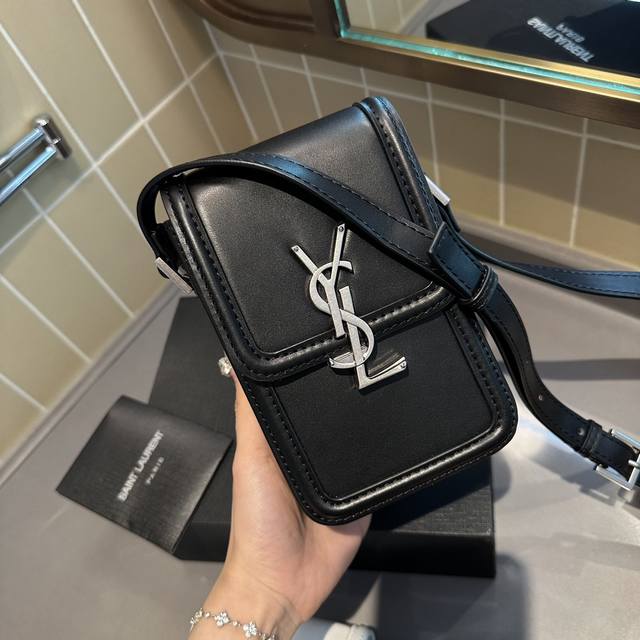 折叠礼盒包装 圣罗兰 Ysl Solferin手机包 舒适与精致并存 简洁大方 却又不失小心机 轻松朾造优雅通勤穿搭 尺寸11.17