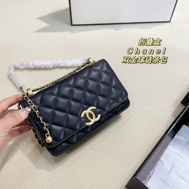 牛皮 折叠礼盒包装 Chanel 新款woc 发财包 Chanel 香奈儿 新品 发财包 专柜走秀款 这个太美啦简直chanel肩背斜挎款 多功能包 高级重工 - 点击图像关闭