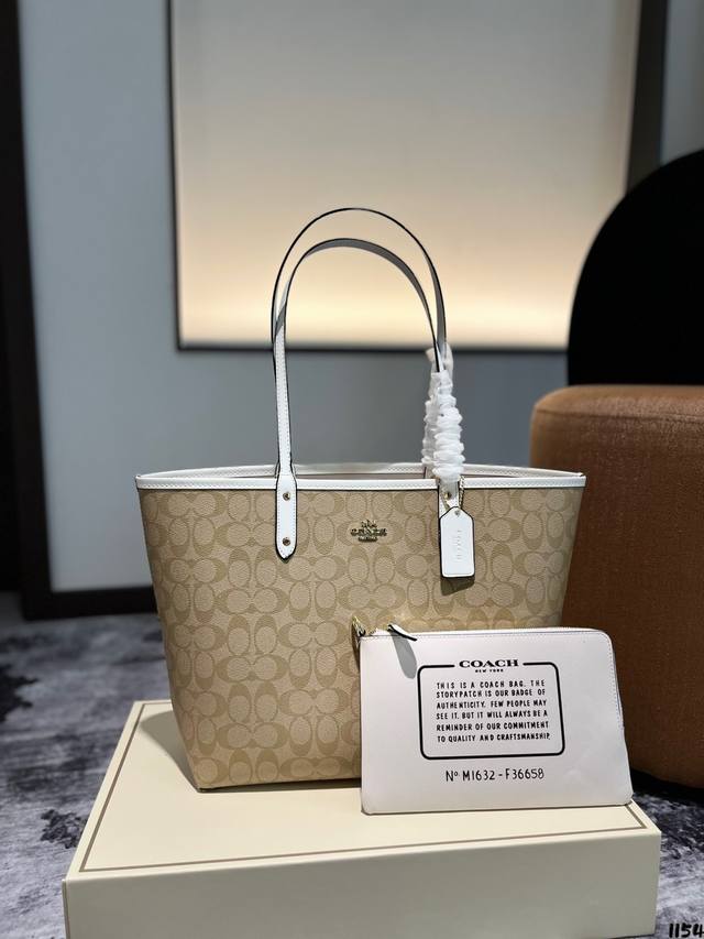 配盒 Size 35*27Cm Coach家 双面托特包 经典logo购物袋tote包 大爆款 分分钟断货 搭配不同衣服 一年四季都可以用 搜索coach 购物