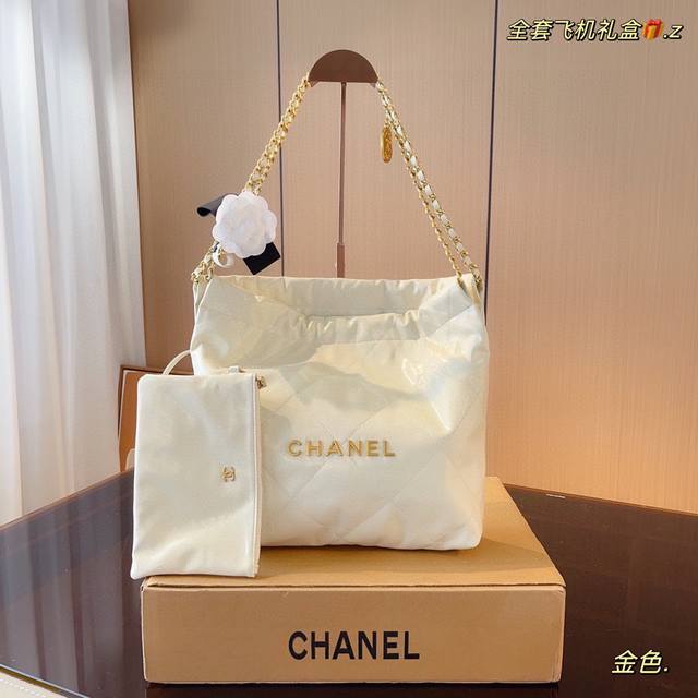 配飞机礼 Chanel香奈儿 23早春系列 新款 链条垃圾袋购物袋 金币bag 手感超级好 原版五金 超级大牌 以华丽高贵的外形成为当下最炙手可热之作人手必备