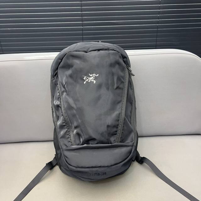 Arcteryx 始祖鸟 Mantis 32 男女同款大容量徒步户外登山包 帆布电脑包书包 背包双肩包 采用精湛镶嵌细工 经典百搭 实物拍摄 原厂原版面