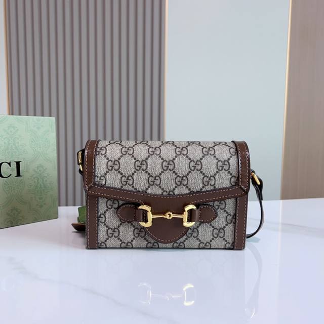 礼盒包装 Gucci 爆款 1955 新品横版手机包 盒子包 老花马衔扣热度依旧不减～潮流代代更新，单肩包斜跨包手机 小方包 经典历久弥新啊小巧玲珑的长