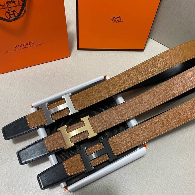 Hermes.爱马仕 官网同步 宽度38Mm 原版荔枝搭带身搭配原版精品钢扣，男装的经典搭配，可双面使用完美配饰！