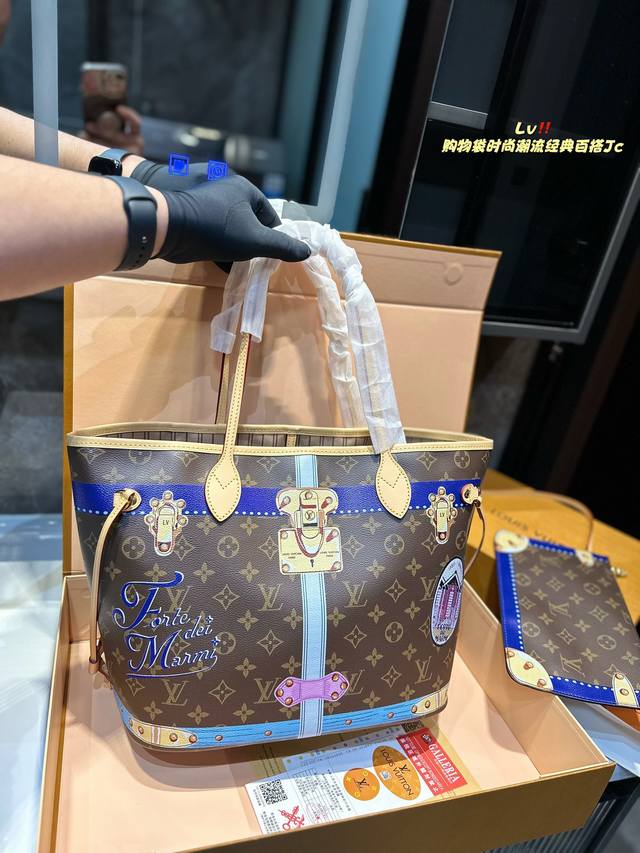 折叠礼盒 原单lv Neverfull 购物袋！入门级的款式哦！绝对的终身款！此物经典不言而喻！街拍和实用都是非常nb的选择！大家拿到后可以感受下，皮质 - 点击图像关闭