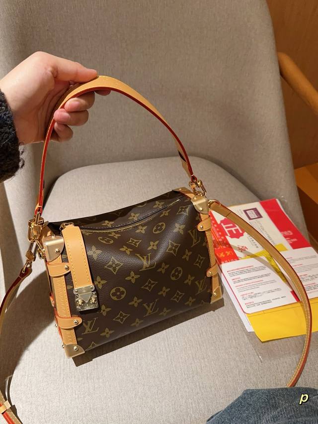 Lv路易威登 Louis Vuitton 谷爱凌同款 Trunk老花秀款软盒子蜜蜡黄皮 尺寸21×14 礼盒包装飞机箱