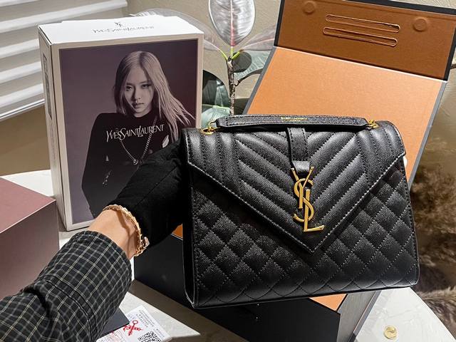 鱼子酱牛皮 折叠礼盒+官网飞机箱 Ysl 链条包 Kate Chain And Tassel Bag In Textured Leather 最新最佳最