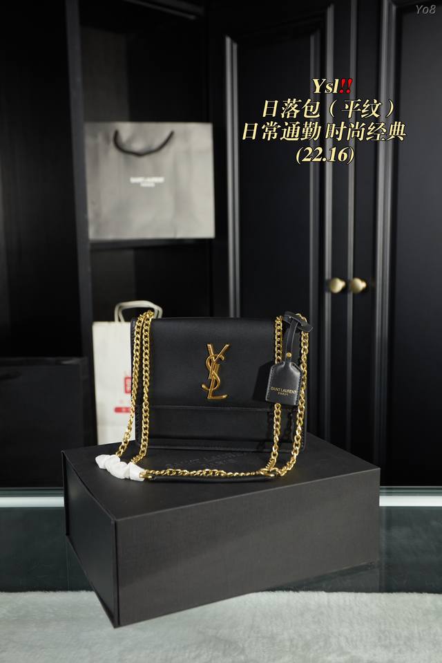 配折叠盒 圣罗兰ysl 王子文同款 无敌经典款牙签纹sunset日落包原厂皮版本！出了这么长时间热度依然不减，可见它受人喜欢的程度非同一般！高品质原厂正