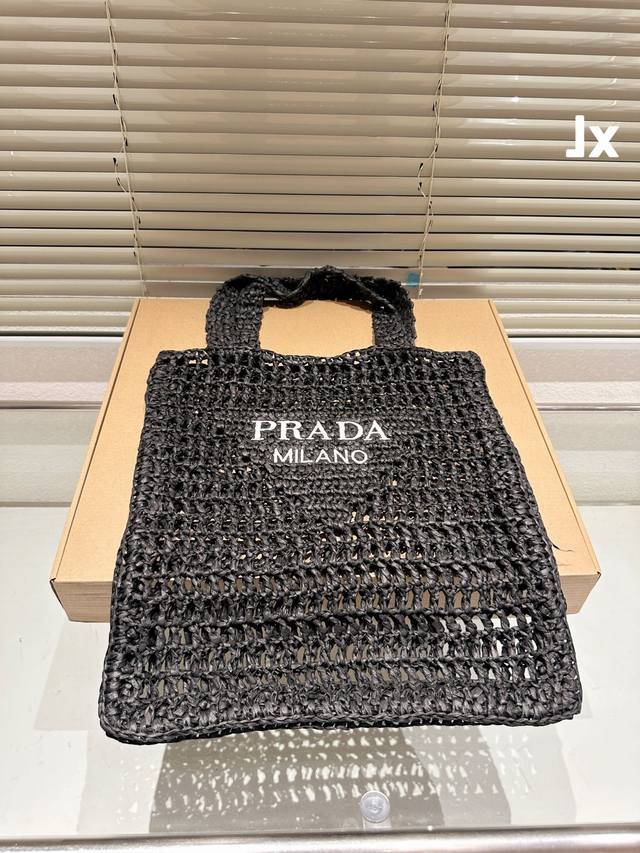 礼盒 Prada 草编托特包 休闲百搭轻便实用！ 上身超好看草编系列 尺寸35.36