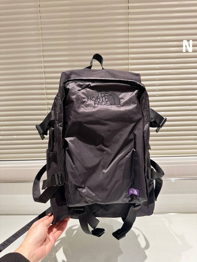 原版布 T North F 紫标系列双肩包 T North F 紫标系列 Cordura Nylon Day Pack 防水尼龙电脑夹层