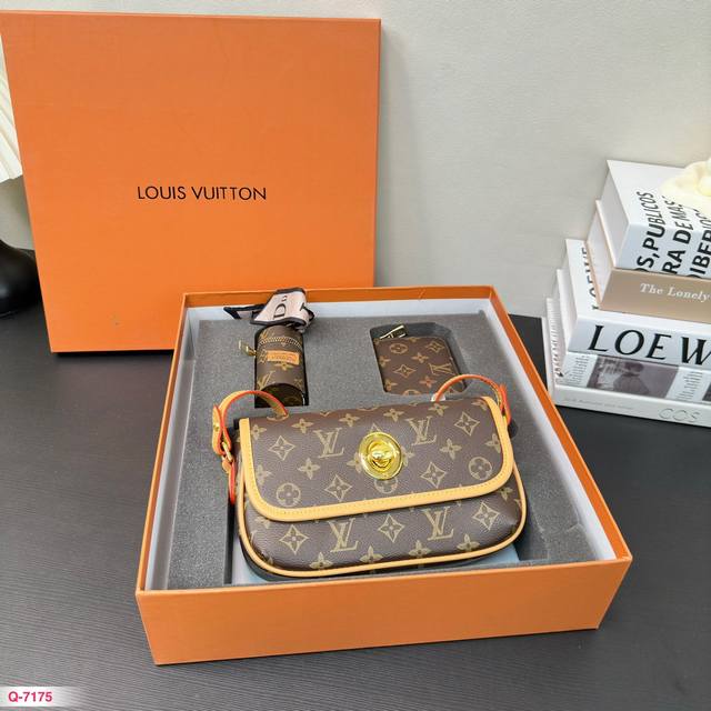 超值套盒 Lv 中古法棍包 卡包零钱钥匙包礼盒 尺寸23.14Cm