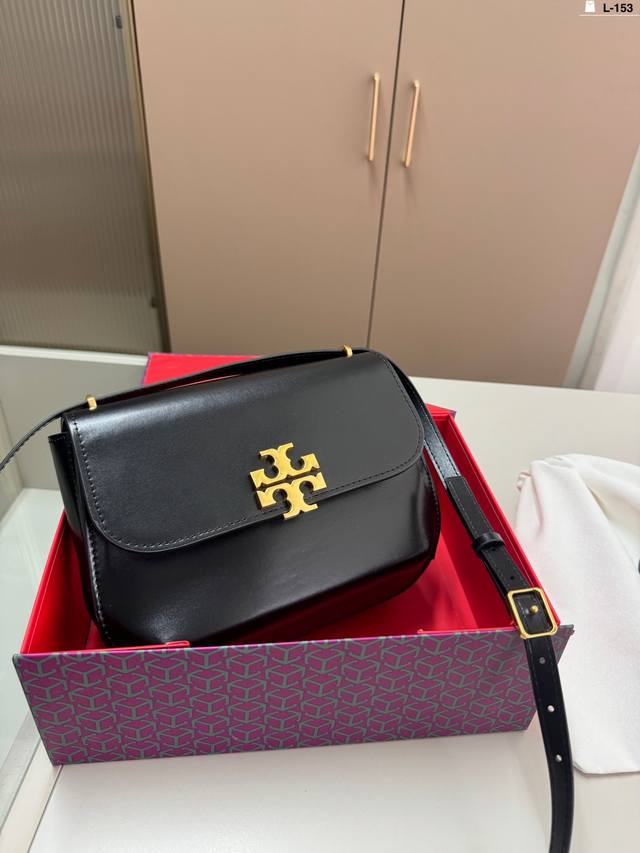 Toryburch 托里伯奇小金砖豆腐包 气场超强的eleanor系列，无敌爆款 细腻的质地 十硬挺的包型 金属大1Ogo超级精致星 D