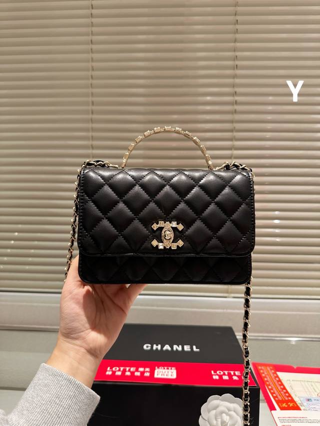 配盒 Size：18.11Cm 高品质woc. Chanel 香奈儿发财包 Woc发财包，可以有 必须给自己安排