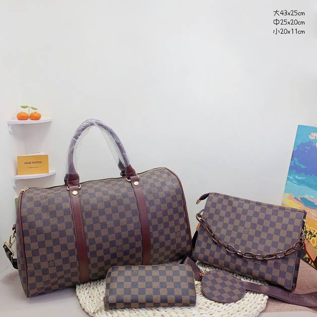 三件套 Lv 购物袋+洗漱包+钱包 3件套组合 尺寸：大43X25Cm，中25X20Cm，小20X11Cm.