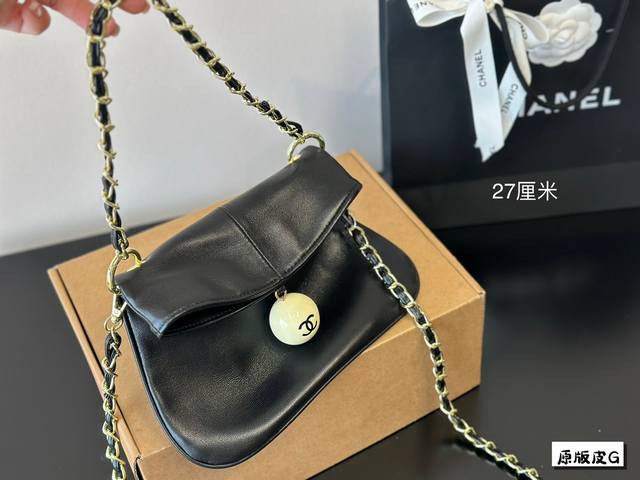 牛皮 Chanel新品 牛皮质地 时装 休闲 不挑衣服 尺寸27Cm - 点击图像关闭