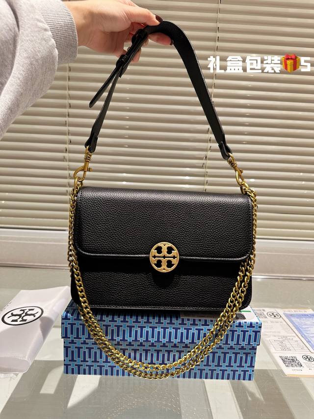 配礼盒 Tory Burch / 托里伯奇 大小适中.原单开模定制 五金内衬镂空logo 内带产地标进口面料手感质感超级好更耐磨！亮泽五金不褪色 单肩斜